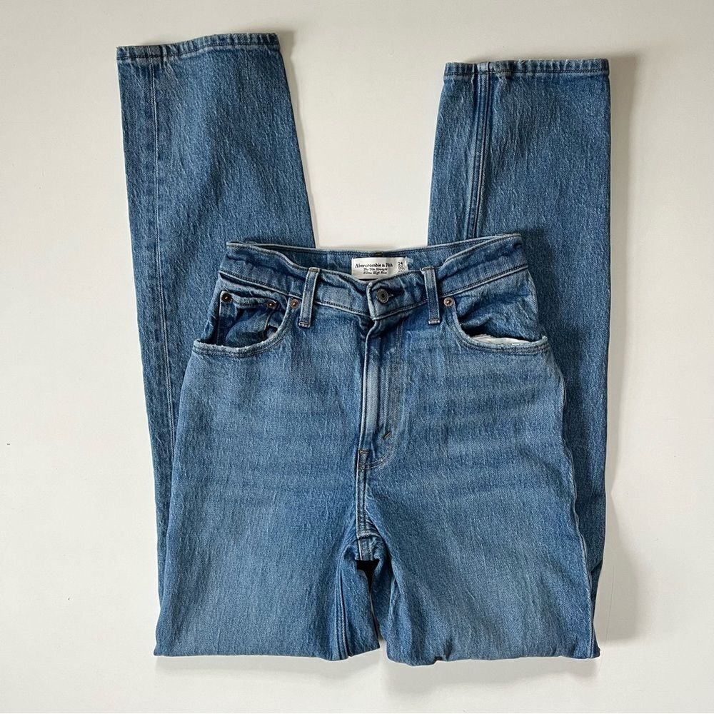 2/$25 Jeans
Abercrombie & Fitch Women's Straight Leg Jeans - Light Blue